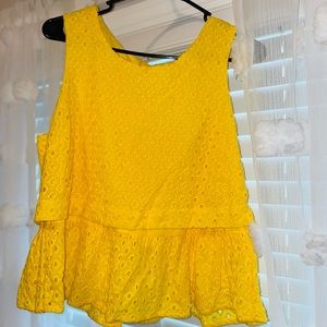 Cato yellow no sleeve top size L